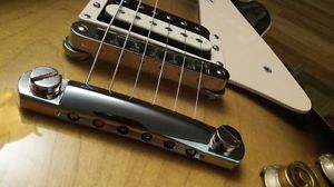 Hard to find 1960 Gibson Les Paul Classic Re-issue