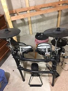 Roland V-Tour Series TD-9