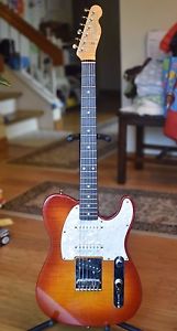Fender Japan telecaster sunburst MIJ guitar with hard case