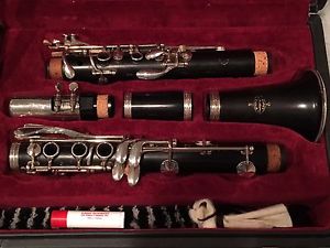 Buffet Crampon Bb Clarinet with original leather case