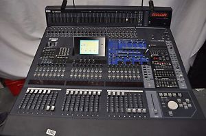 YAMAHA DM2000 DIGITAL MIXER w/ MB2000 Peak Meter Bridge