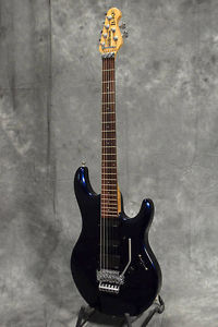 MUSIC MAN LUKE 1 Pearl Blue Used  w/ Hard case