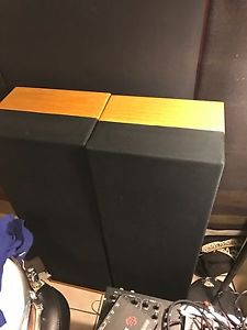 Chapman T7 Speakers