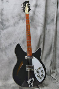 Rickenbacker 330 Jetglo Used  w/ Hard case