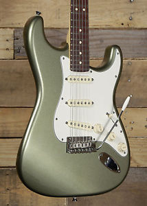 Fender American Standard Stratocaster Electric Guitar Jade Metallic w/ Case