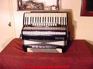 Italo American Polytone Accordion 4 Reed Double Tone Chamber 11/7 Switches