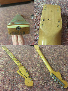 Fender Jaguar 1966 vintage neck maple dot and binding 24" scale