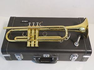 Yamaha YTR6310Z Bobby Shew Custom Z Series Trumpet Outfit – Gold Lacquer Finish