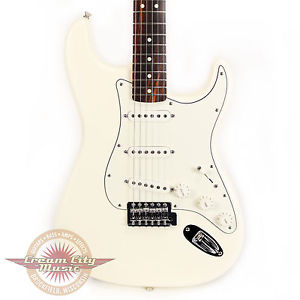 Brand New Fender Standard Stratocaster Rosewood Fretboard in Arctic White Strat