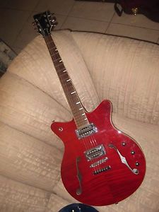 FIRST ACT SFA SPCL RUN DELIA SEMI HOLLOW BODY PRO GUITAR.REDUCED ENDS 3-5 5PM