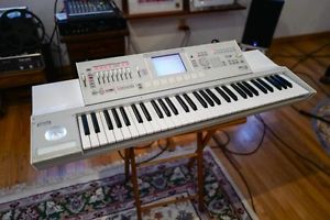 Korg M3-61 workstation/keyboard
