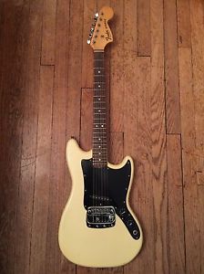 1978 Fender Bronco Guitar *All Original USA* With Original Hard case!