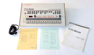 Roland TR-909 Rhythm Composer w/Manual & CARTRIDGE ~~MINT~~ Vintage Drum Machine
