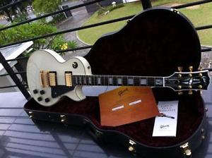 GIBSON CUSTOM SHOP LES PAUL CUSTOM EBONY ALPINE WHITE GOLD HARDWARE 2007