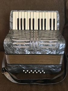 Hohner Vintage Accordion- Excellent Condition- Made in Germany