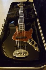 Lakland Skyline  DJ5 Bass Guitar Daryl Jones with Hardshell case
