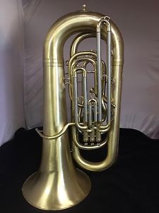 Besson 4/4 BBb Satin Brass Pro Concert Tuba 4 compensating valves. New Case