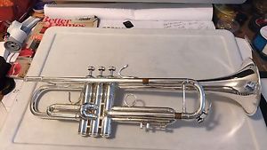 Bach Stradivarius 37