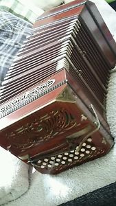 Nr.193 Wunderschöne Concertina guter Zustand