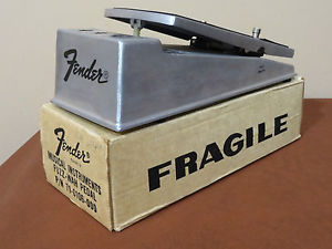Fender Fuzz - Wah Pedal  : 1970s effects pedal with original box #71-0106-000