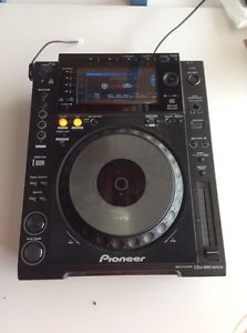 Pioneer CDJ-900 professional player From CDJ 2000& 2000Nexus FOR PARTS / REPAIR!
