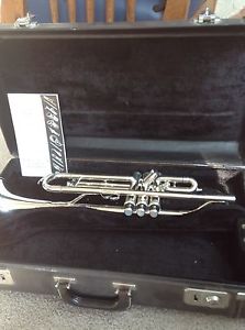 1969 KING SILVER FLAIR 1055T PRO Bb TRUMPET