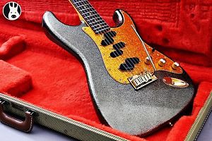 ✯RARE✯ FENDER MIJ John Jorgenson Signature Hellecaster Strat✯ Sparkle ✯1997✯