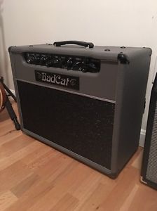 Bad Cat Hot Cat 30R 30 watt Guit