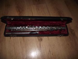 1966 G Rudolf Uebel Aluminium Concert Flute Model 116 Serial Number 462 RARE!!