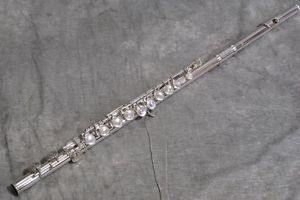 Altus A1107E Flute