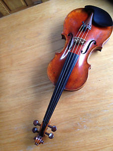 French violin Caussin build in 1617 by B Ruggerius