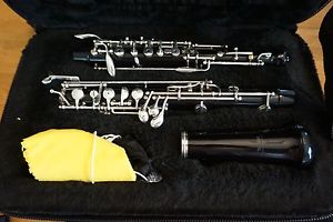 YAMAHA YOB-211 OBOE w/ CASE ~ EXCELLENT CONDITION! WOW!