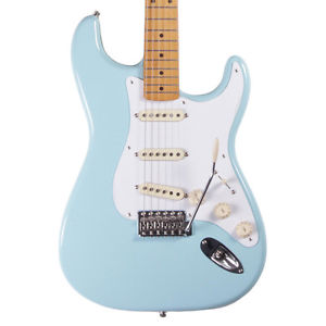 Fender Classic Series 50s Stratocaster - Maple - Daphne Blue