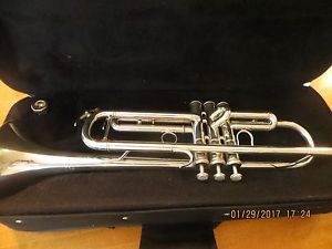 YAMAHA YTR-6335 SILVER TRUMPET ~ MADE IN JAPAN ~ SO NICE!!!