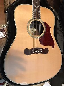 2016 Gibson Songwriter Deluxe Studio w/ case LR Baggs Anthem Pickup Installed