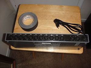 Doug Fleenor Design Model 1211 DMX512 Isolated Splitter