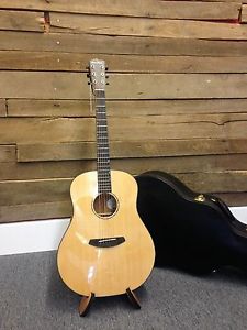 USA Breedlove Premier Mahogany Dreadnought Acoustic Electric Guitar