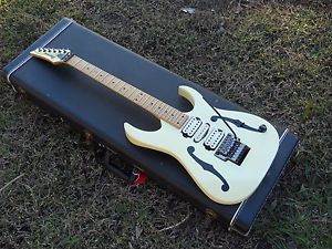 1991 Ibanez PGM300 Paul Gilbert, Fujigen JAPAN, NO Real Play Wear, FIRST YEAR!