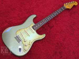 Fender Custom Shop Master Build 61 Stratocaster Relic Used  w/ Hard case