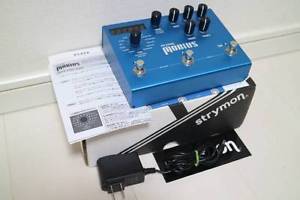 Strymon Mobius  guitar effects pedal