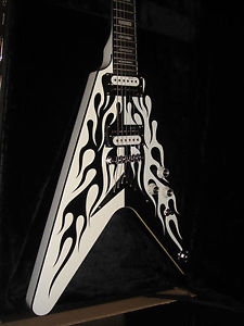 New DEAN MICHAEL SCHENKER CUSTOM FLAMES  V ELECTRIC GUITAR  w/ Hardshell Case