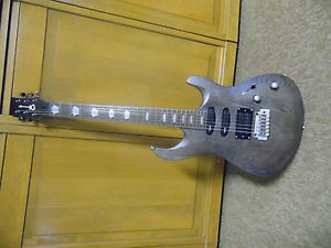 Charvel Custom - 24 Fret Neck - Dimarzio Pickups