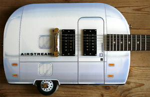 CAMPING FREUNDE DES UNGEWÖHNLICHEN SAMMLER - EPIPHONE AIRSTREAMER TRAILER PARK