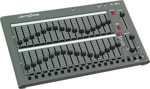 LIGHTRONICS TL-4016 32 Channel Dual Protocol LMX/DMX Lighting Controller