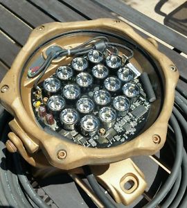 USED PHILIPS COLOR KINETICS 116-000011-01 C-SPLASH 2 SUBMERSIBLE RGB LED FIXTURE