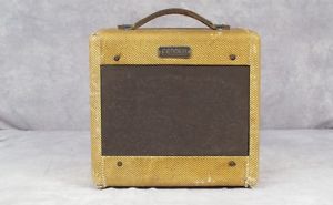 1954 FENDER CHAMP AMP - TWEED - ANDY BAXTER BASS & GUITARS