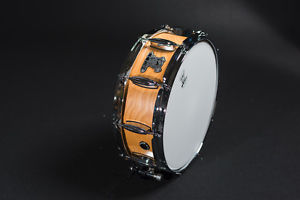 BONE Custom Drums, BONE Custom  Snare Drum, Natural Ash - Maple, 10ply, 5x14