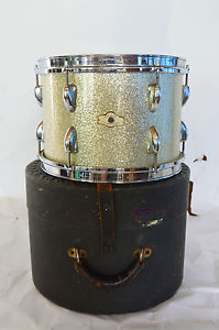 Vintage Camco Oaklawn Four Piece Drum Set Kit with Cases Clean!