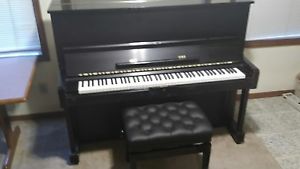 yamaha U1 piano
