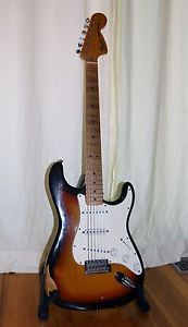 1973 Fender Stratocaster - Sunburst w/ 1964 Fender "no logo" case